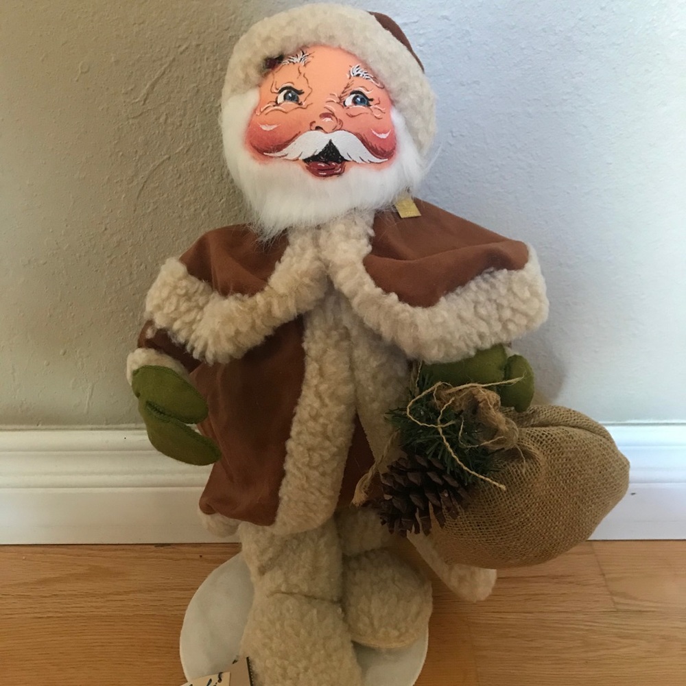 SANTA Annalee Doll NWT!!